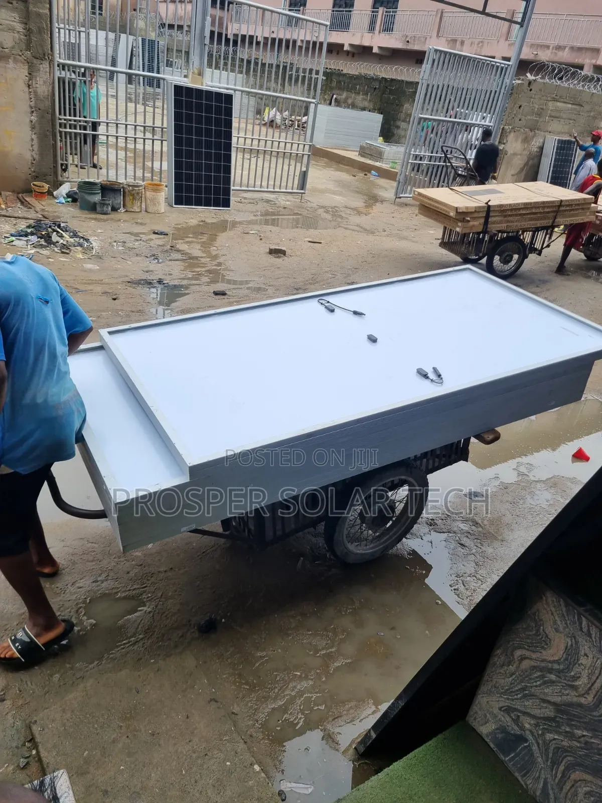 550w Jinko Solar Panel