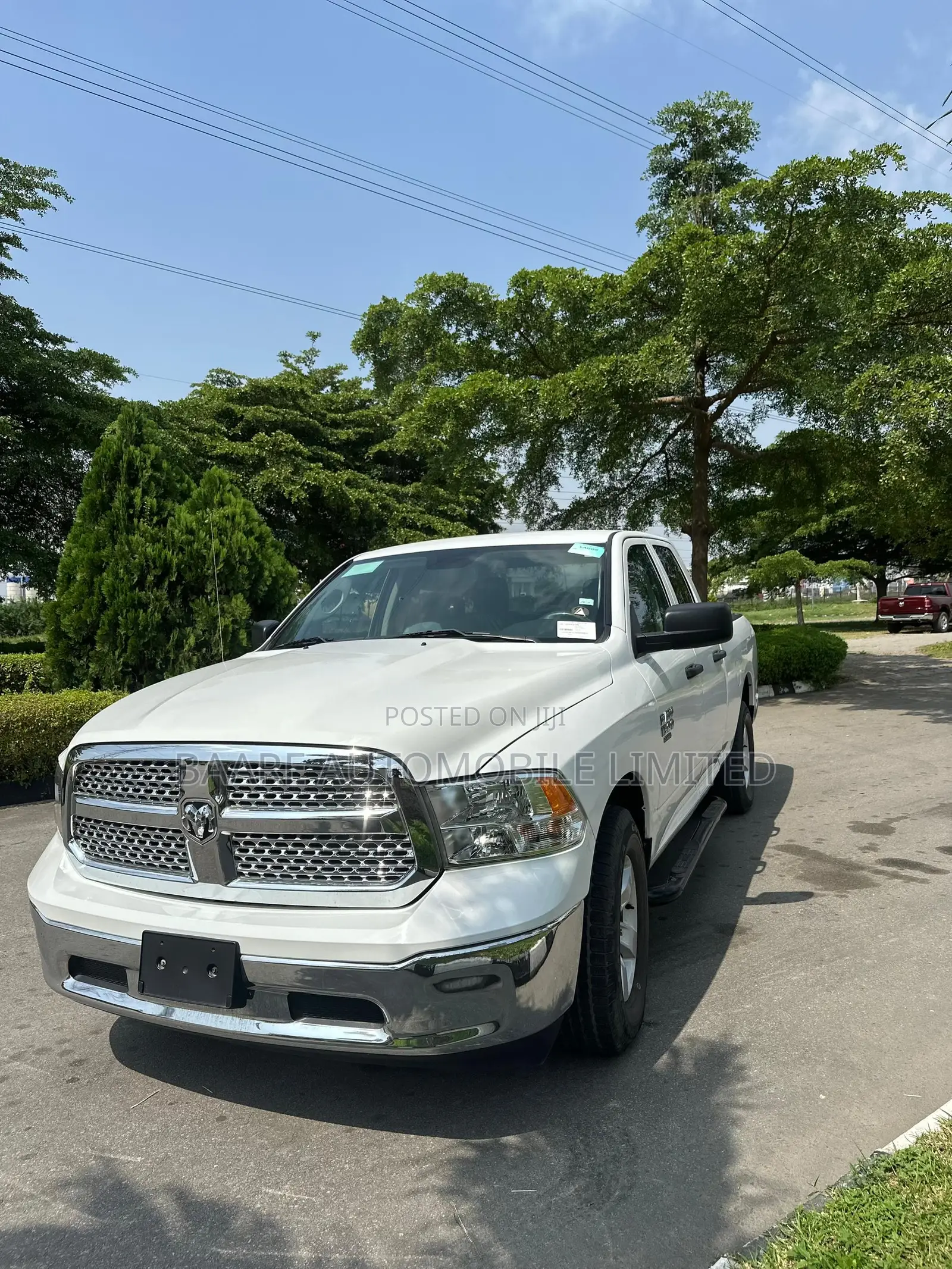 RAM 1500 2021 White