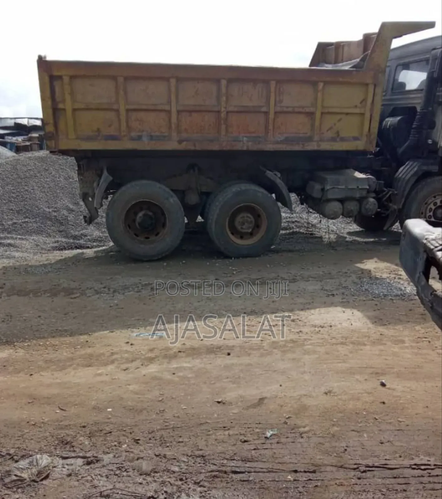 30 Tons of Granite and Sharp Sand