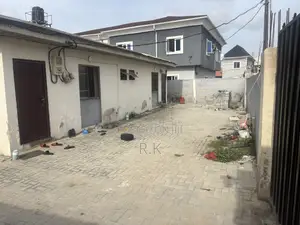 1bdrm Block of Flats in Sea Side, Badore for sale