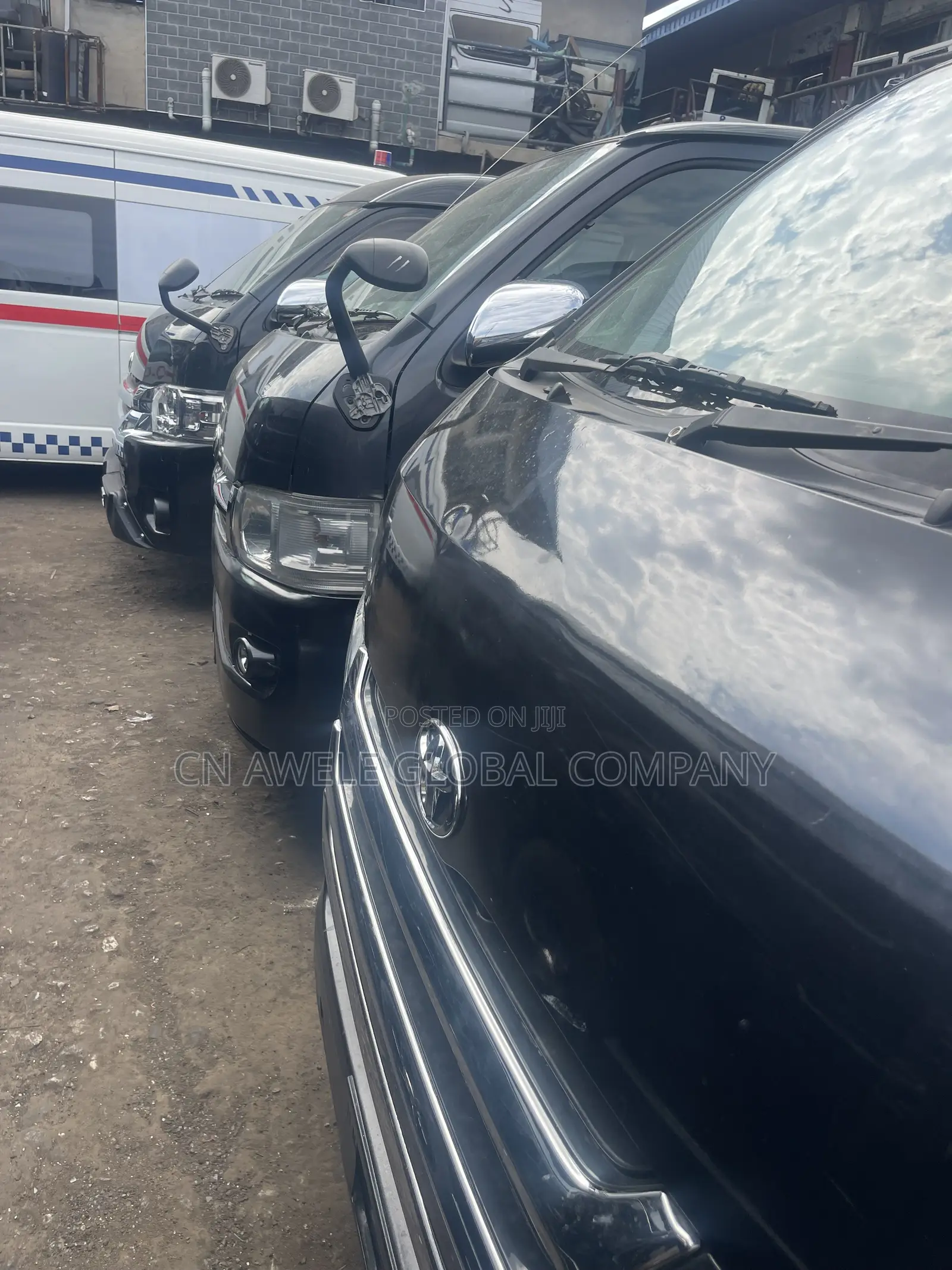 Toyota HiAce 2019 Black
