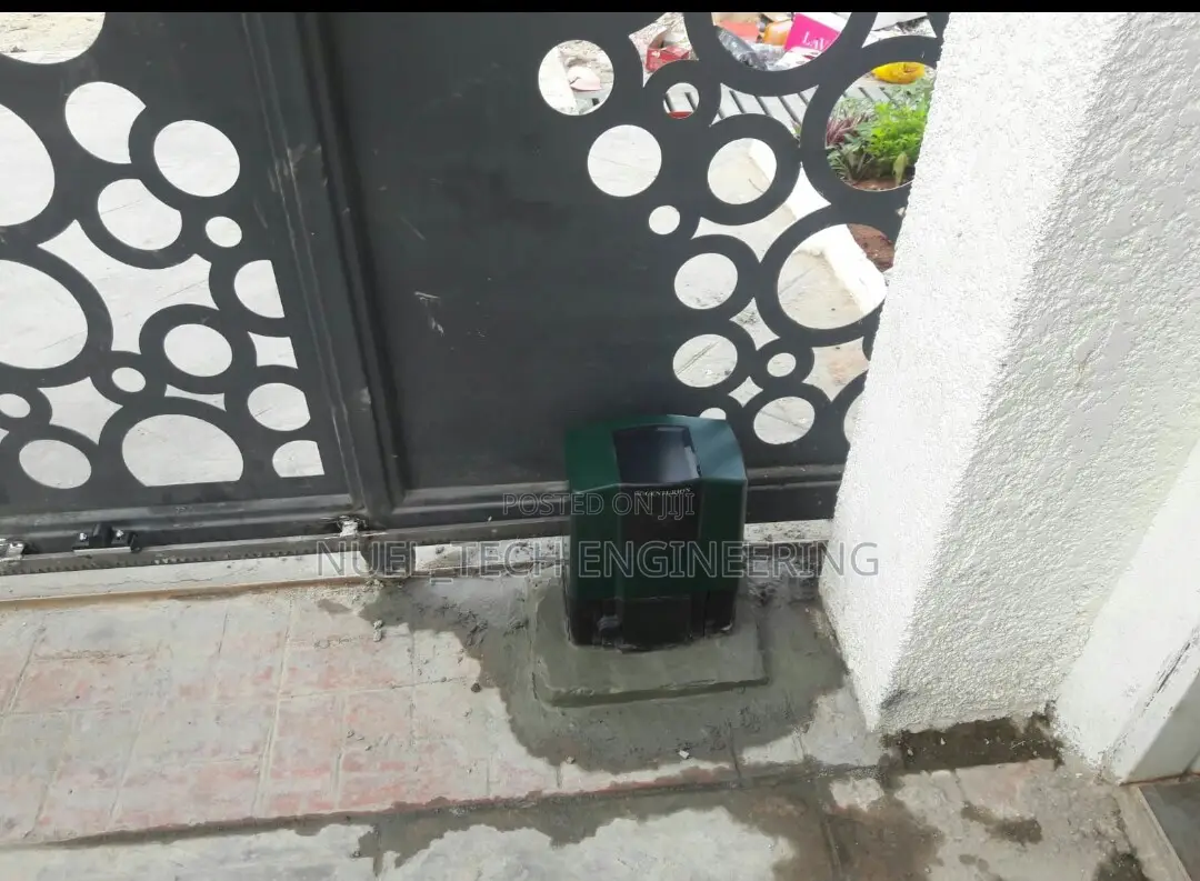 Electric/Solar Gate Motor Installation Services