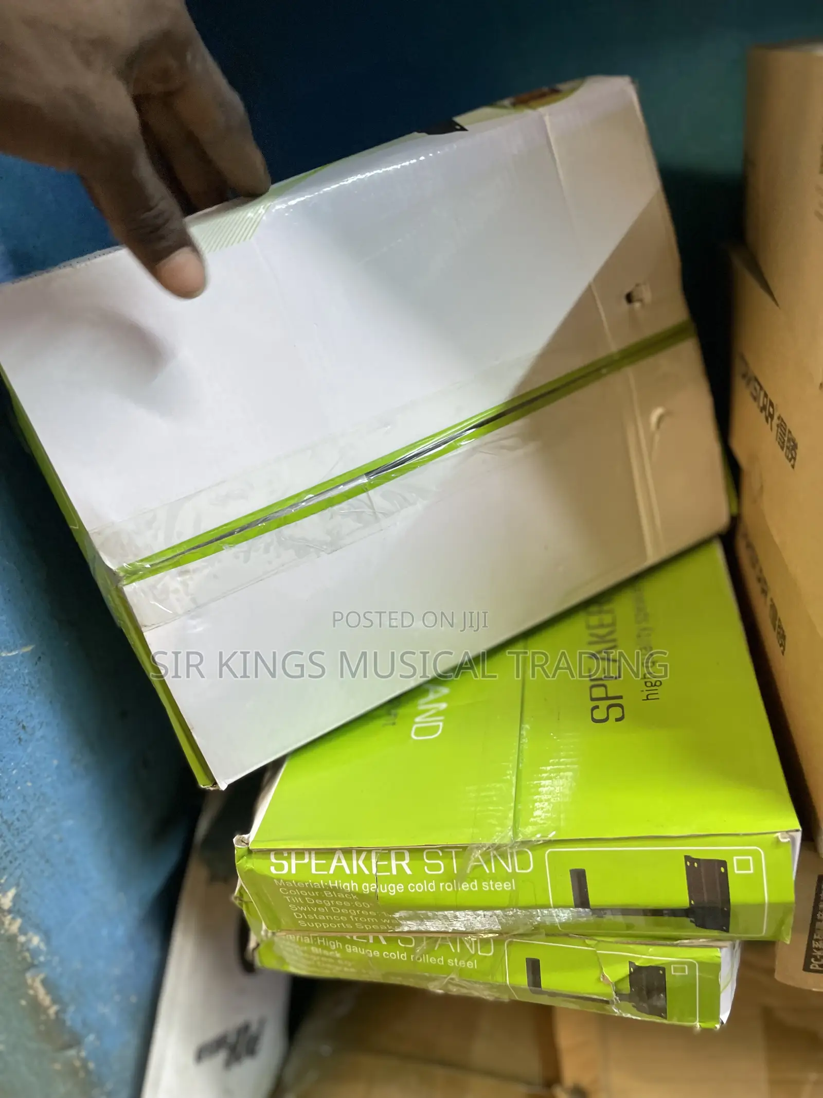 High Quality Wall Speaker Hanger a Pair