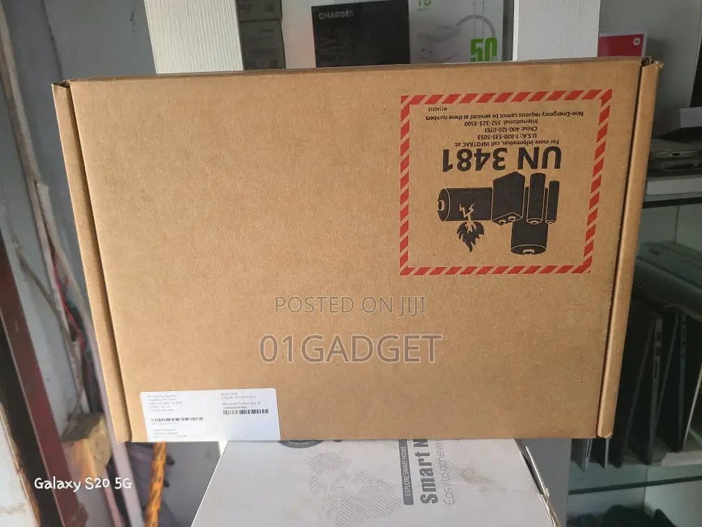 New Microsoft Surface Pro 16GB Qualcomm Snapdragon X Elite SSD 512GB