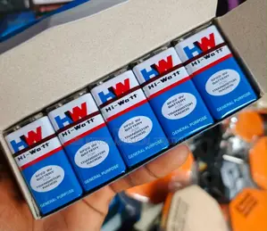 Hi-Watt 6f22 9 Volts Battery