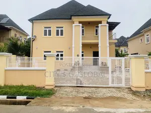 4 Bedroom Fully Detached Stand Alone Inside Estate Tared Road