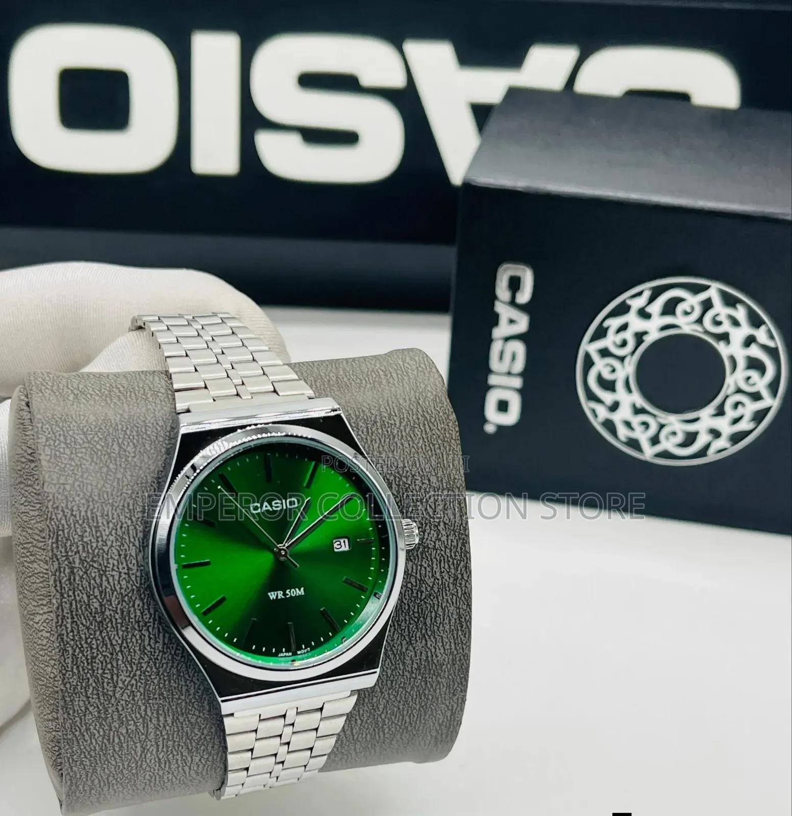 Casio Quartz Wristwatch + Free Box
