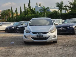 Hyundai Elantra 2011 Silver