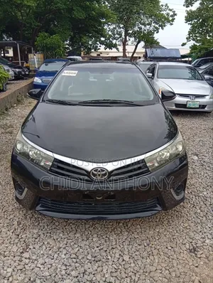 Toyota Corolla 2015 Black
