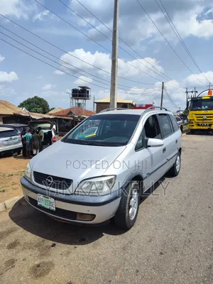 Opel Vivaro 2002 Silver