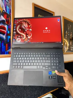 Laptop HP Omen 16 16GB Intel Core i7 SSD 1T