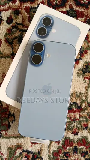 New Apple iPhone 17 256 GB Blue