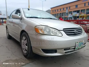 Toyota Corolla 2004 Silver