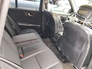 Mercedes-Benz GLK-Class 2015 Brown