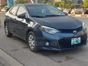Toyota Corolla 2015 Gray
