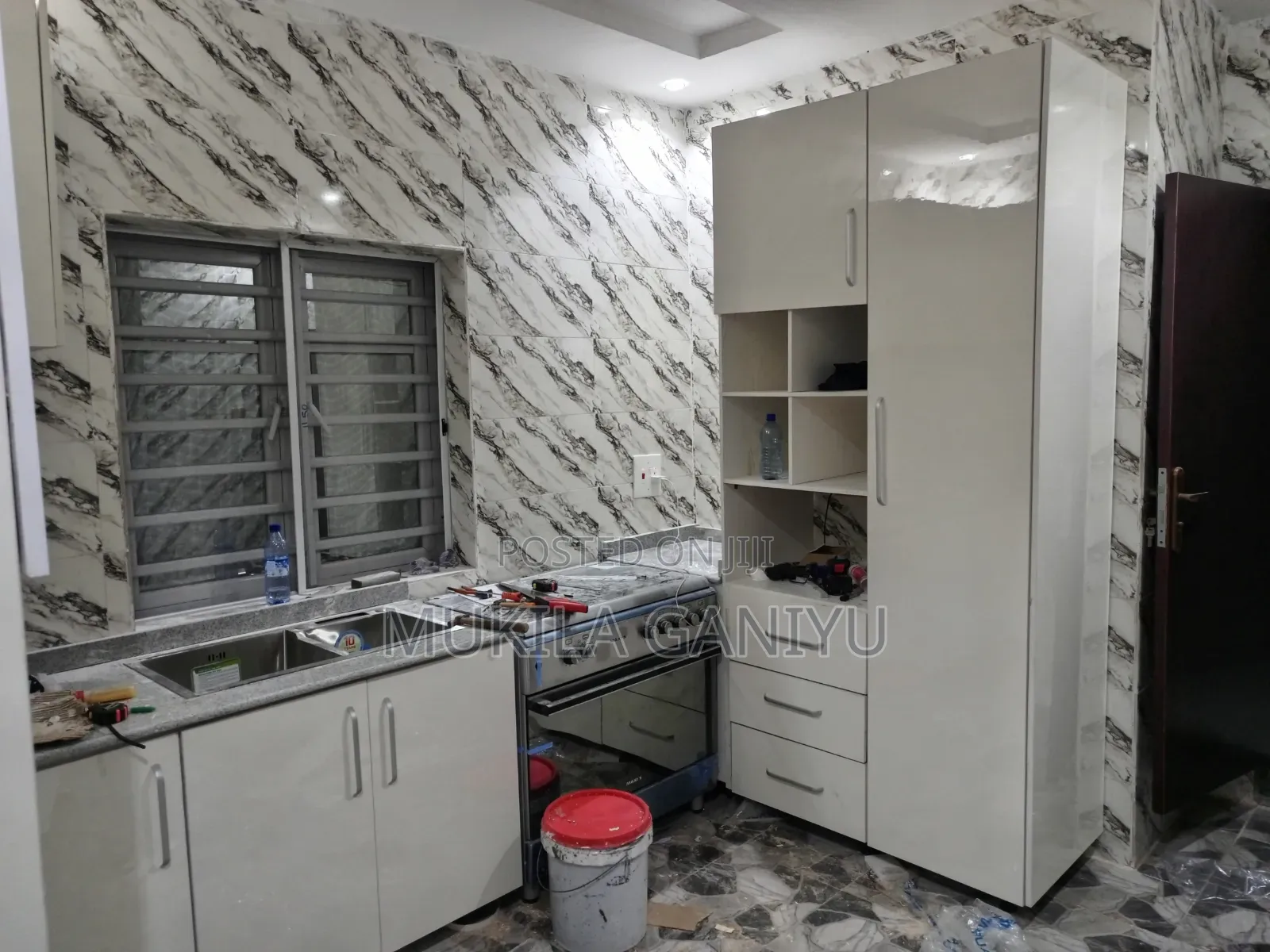 Bed, Doors, Table,