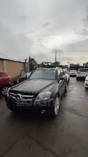 Mercedes-Benz GLK-Class 2011 Black