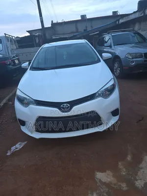 Toyota Corolla 2016 White