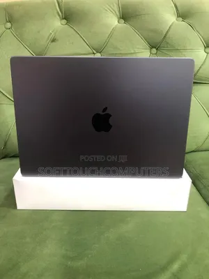 Laptop Apple MacBook Pro 2024 M4 Max 14-inch 36GB Apple M4 Max SSD 1T