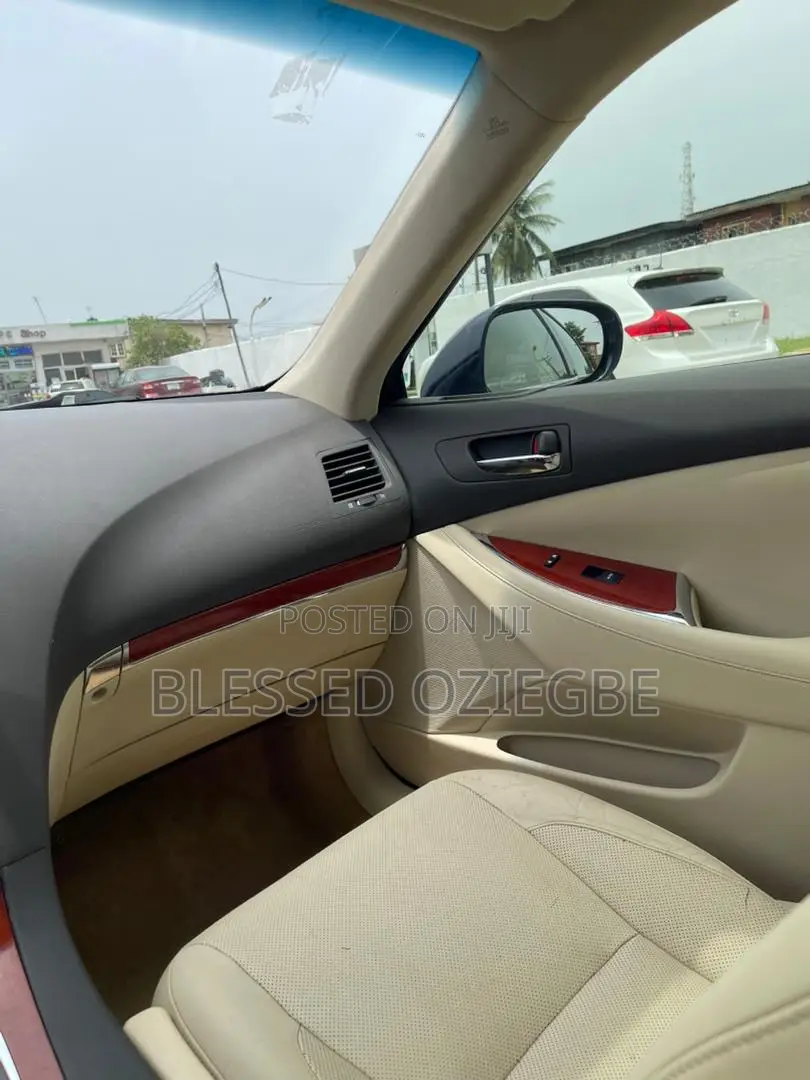 Lexus ES 2012 Blue