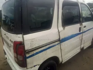 Daihatsu Hijet 1981 White