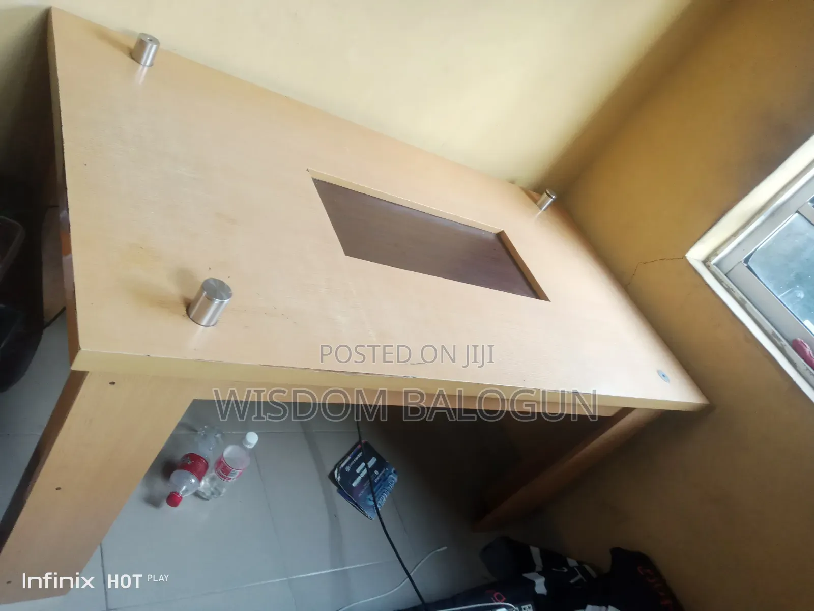 Dinning Table