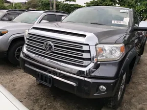 Toyota Tundra 2017 Gray