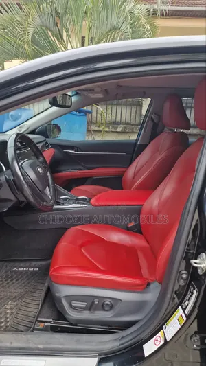 Toyota Camry XSE V6 FWD (3.5L 6cyl 8AM) 2018 Black