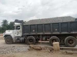 Affordable Granite Chippings Supply for Constructions in Ezinihite