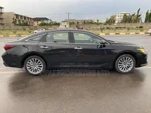 New Toyota Avalon 2025 Black