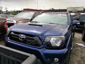 Toyota Tacoma 2015 Blue