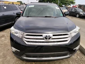 Toyota Highlander 2013 Black