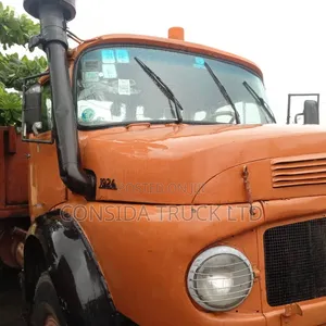 Mercedes Benz Atego Orange 1998