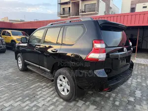 Toyota Land Cruiser Prado 2015 Black