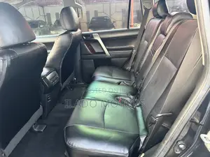 Toyota Land Cruiser Prado 2015 Black