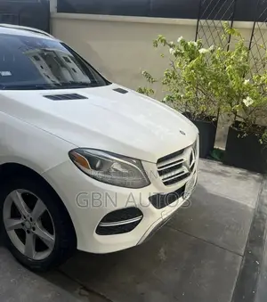 Mercedes-Benz GLE-Class GLE 350 2017 White
