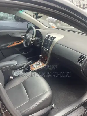 Toyota Corolla 2011 Black