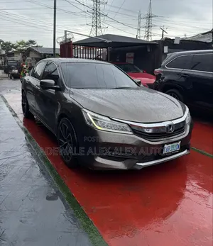Honda Accord 2013 Brown