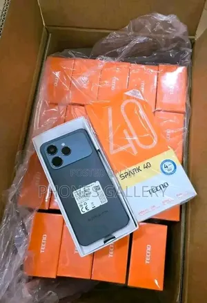 New Tecno Spark 40 128 GB Silver