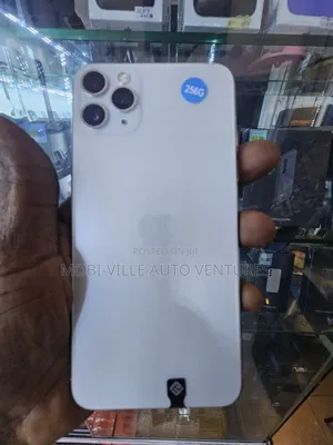 Apple iPhone 11 Pro Max 256 GB White