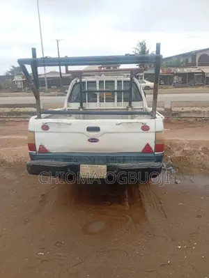 Mitsubishi L200 White for Sale