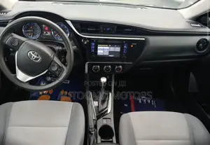 Toyota Corolla LE ECO w/Package 1 4dr Sedan (1.8L 4cyl CVT) 2017 Silver