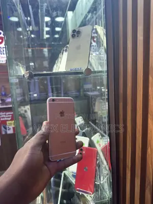 Apple iPhone 6s 32 GB Gold