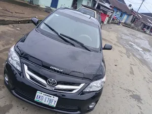 Toyota Corolla LE 4dr Sedan (1.8L 4 cyl 4A) 2009 Black