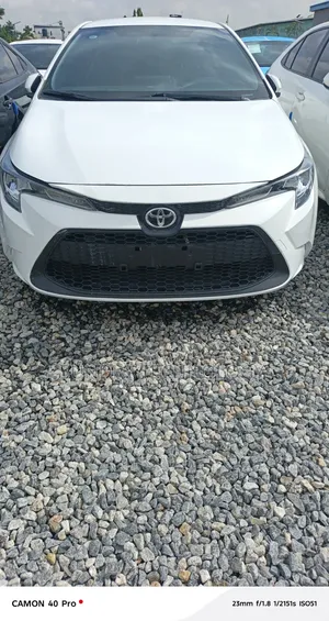 Toyota Corolla 2022 White