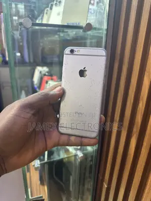 Apple iPhone 6s 32 GB Silver