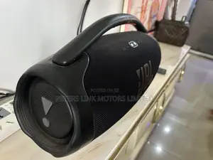 JBL Boombox3