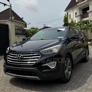 Hyundai Santa Fe 2015 Black
