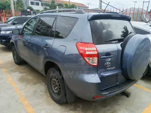 Toyota RAV4 3.5 4x4 2010 Blue