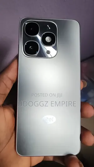 Itel A90 128 GB Silver